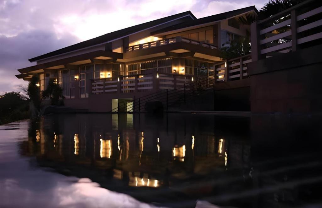 The Oriental Luxury Suites Tagaytay Tagaytay City Exterior photo