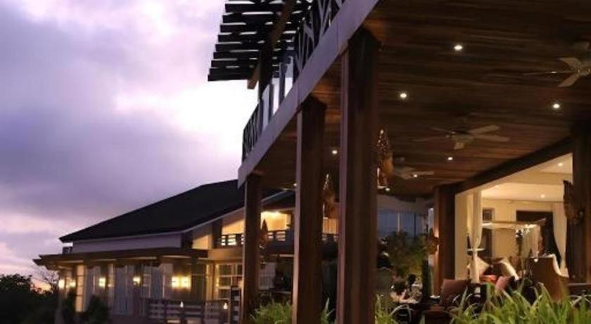 The Oriental Luxury Suites Tagaytay Tagaytay City Exterior photo